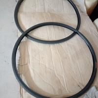 Coperoncini da corsa