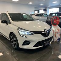 RENAULT Clio 1.5 Blue dCi Initiale Paris 5 Port