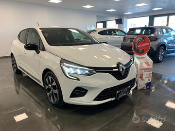 RENAULT Clio 1.5 Blue dCi Initiale Paris 5 Port