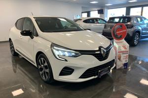 RENAULT Clio 1.5 Blue dCi Initiale Paris 5 Port