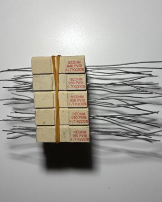 25x Resistori Neohm PV18 4,7 KΩ 10%