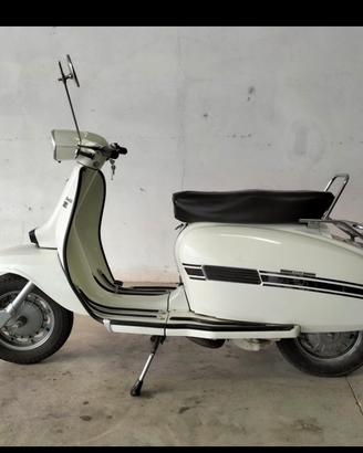 Lambretta innocenti 125 dl macchia nera
