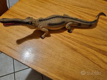 coccodrillo giocattolo
