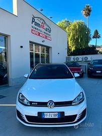 Volkswagen Golf GTD 2.0 DSG