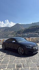Audi TTs 310cv