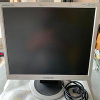 MONITOR da tavolo