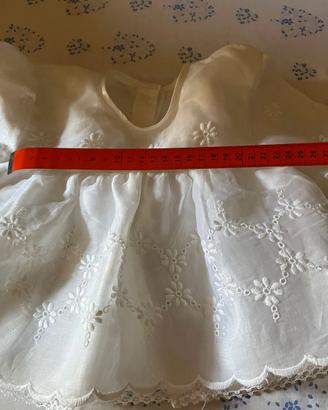 Vestitino da battesimo in organza