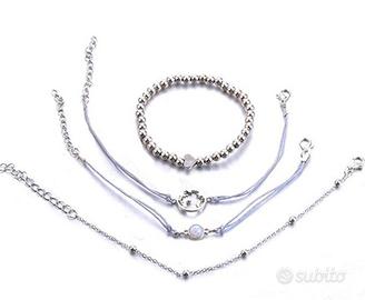 Set/Lotto di 4 pezzi di braccialetti da donna
