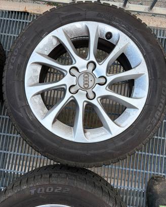 Cerchi in lega 16”originali Audi + gomme invernali