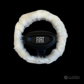 Coprivolante con pellicia ecologica bianca Fluffy 