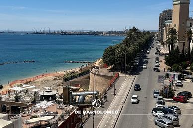 Ampio app con vista mare in Via Cavallotti