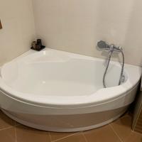 Vasca da bagno pannellata