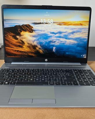 Notebook HP 255 G8 – AMD Ryzen 5 – Come nuovo