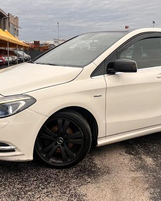 Mercedes-benz B 200 CDI Premium