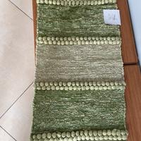 Tappeto verde per bagno