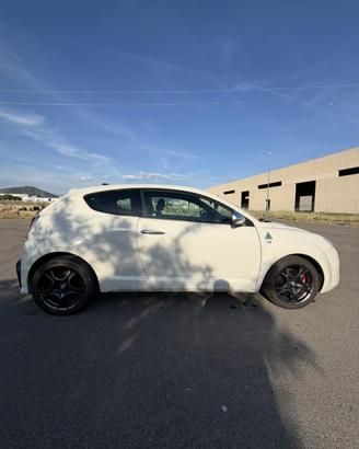Alfa Romeo MiTo Quadrifoglio Verde