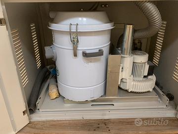 Aspiratore industriale