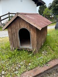 Cuccia cane in legno