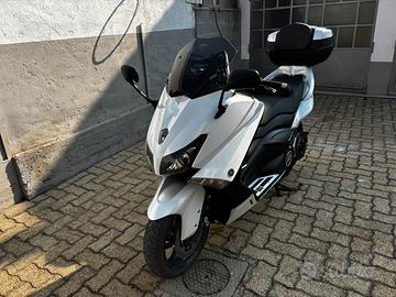 Yamha TMAX 530 ABS del 2014 con soli 22000 Km
