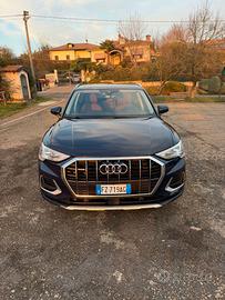 Audi Q3 S-LINE
