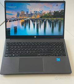 Pc Portatile HP 250 G10