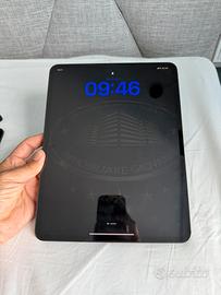 Apple Ipad 13”