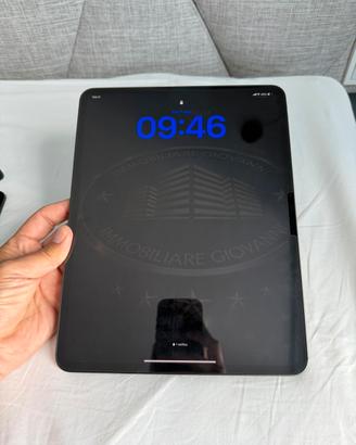 Apple Ipad 13”