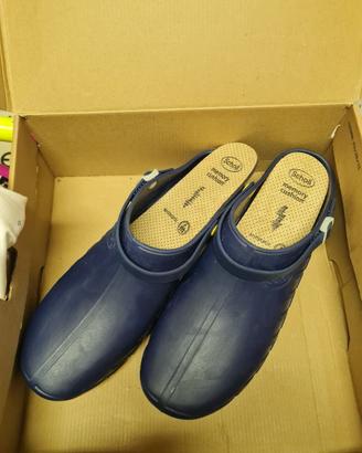Zoccoli Blu Navy Scholl 43/44