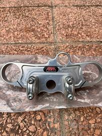 Piastra superiore gsx600 r k5 modifica manubrio