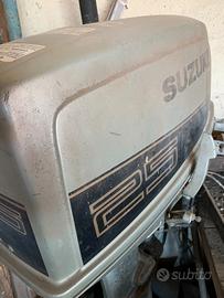 Motore fuoribordo SUZUKI DT25
