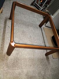 tavolinetto basso per salone in legno senza vetro