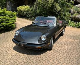 Alfa Romeo spider duetto 2.0
