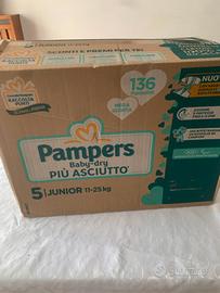 Pannolini Pampers 5    11-25kg