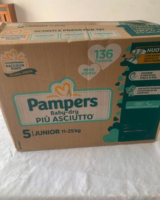 Pannolini Pampers 5    11-25kg
