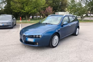 Alfa Romeo 159 2.4 JTDm 200 CV Sportwagon Distinct