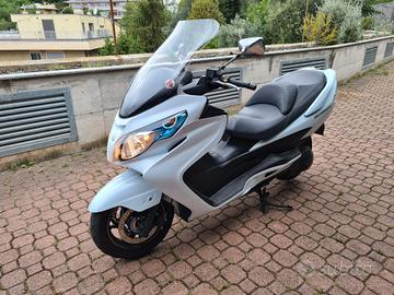 Suzuki Burgman 400 ABS