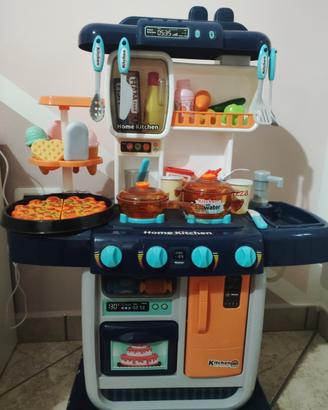 Cucina giocattolo