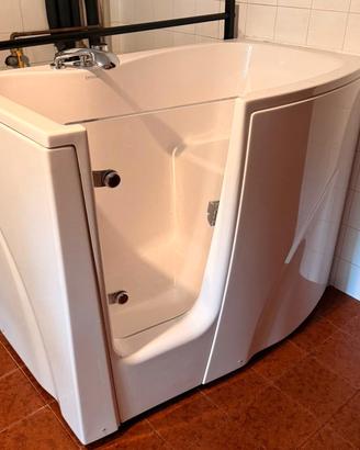 VASCA DA BAGNO CON SPORTELLO