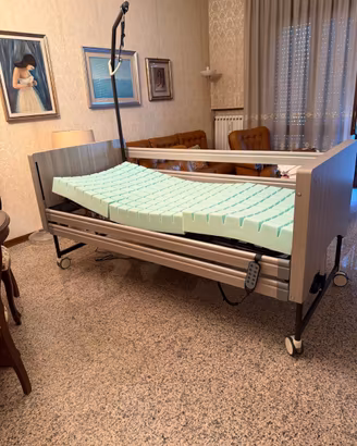 Letto ospedaliero elettrico Nalpha Exclusive