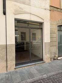 Negozio/Garage centro storico