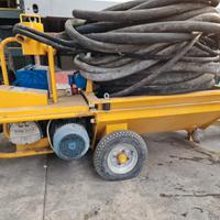 Pompa intonacatrice trifase € 3.200,00 + iva