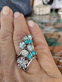 Anello in argento 925 farfalle e fiori.
