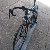 Bici da corsa. BASSO