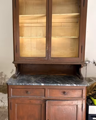 Vetrina con piano in marmo da restaurare