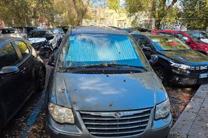 Chrysler Grand Voyager 2.8 CRDI 