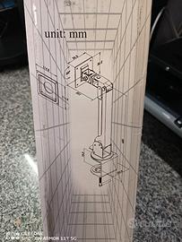 supporto monitor scrivania tavolo