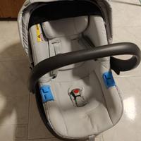 Ovetto auto Oasys 0+ Chicco con base