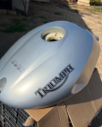 Triumph Speed triple 1050