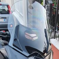 parabrezza t max 530
