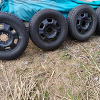 Ruote complete per Toyota Land Cruiser